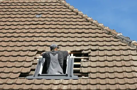 Pose de velux - Dolus-le-Sec